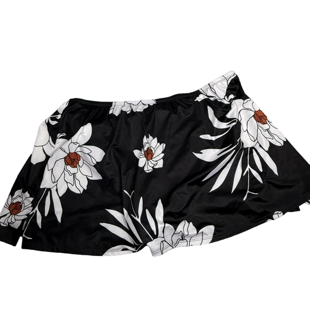 NWT Cacique black Swim bottom skirt with white flower print size 30